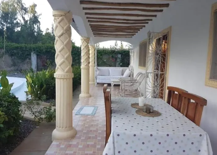 2 Bedroom Mangrove Cottage With Private Pool