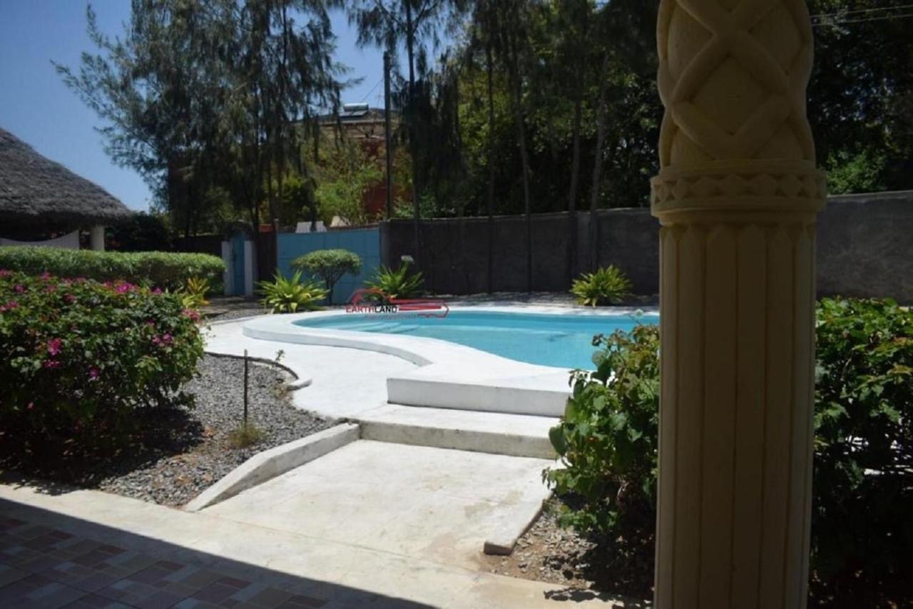2 Bedroom Mangrove With Private Pool * Watamu
