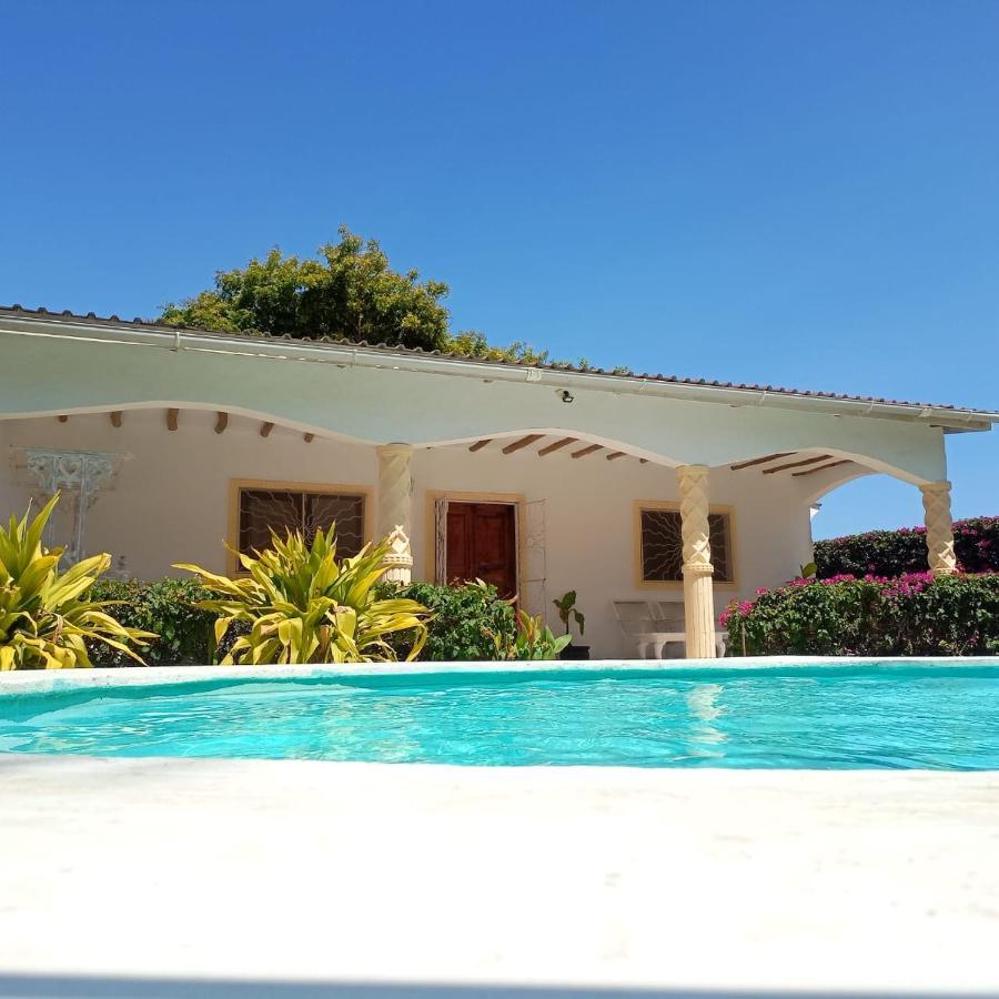 2 Bedroom Mangrove With Private Pool Villa *
